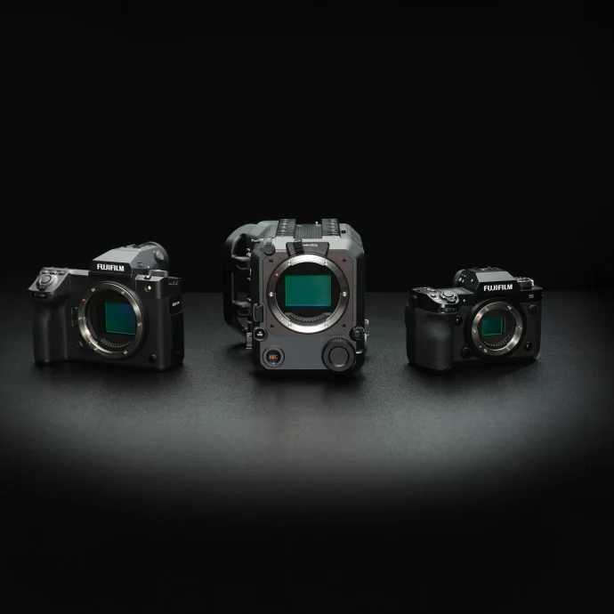 GFX-ETERNA-55_blackbackgroundKV-1-1 GFX-ETERNA-55_blackbackgroundKV-1-1